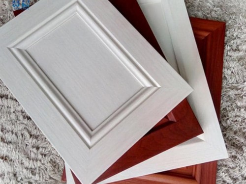 开云体育手机网页版 三安板免喷胶吸塑膜 家具家私热熔胶膜贴合